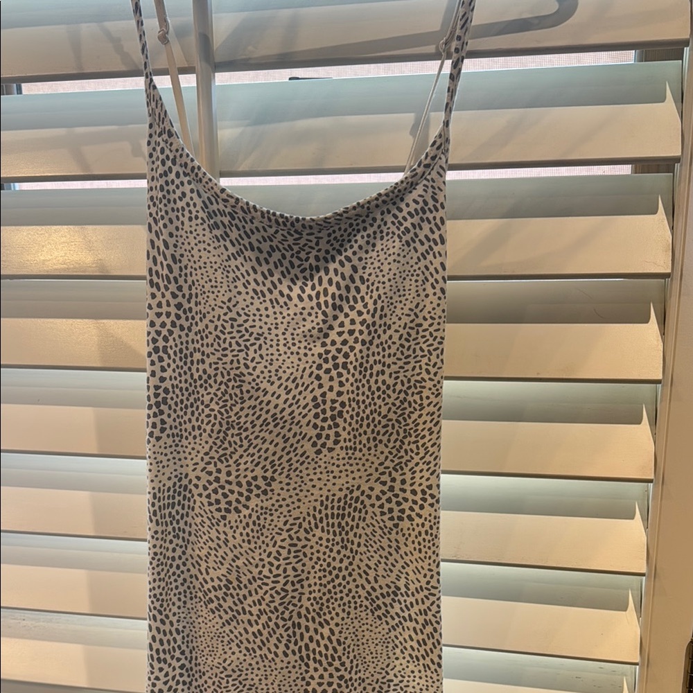 Spotted Sleeveless Dress
